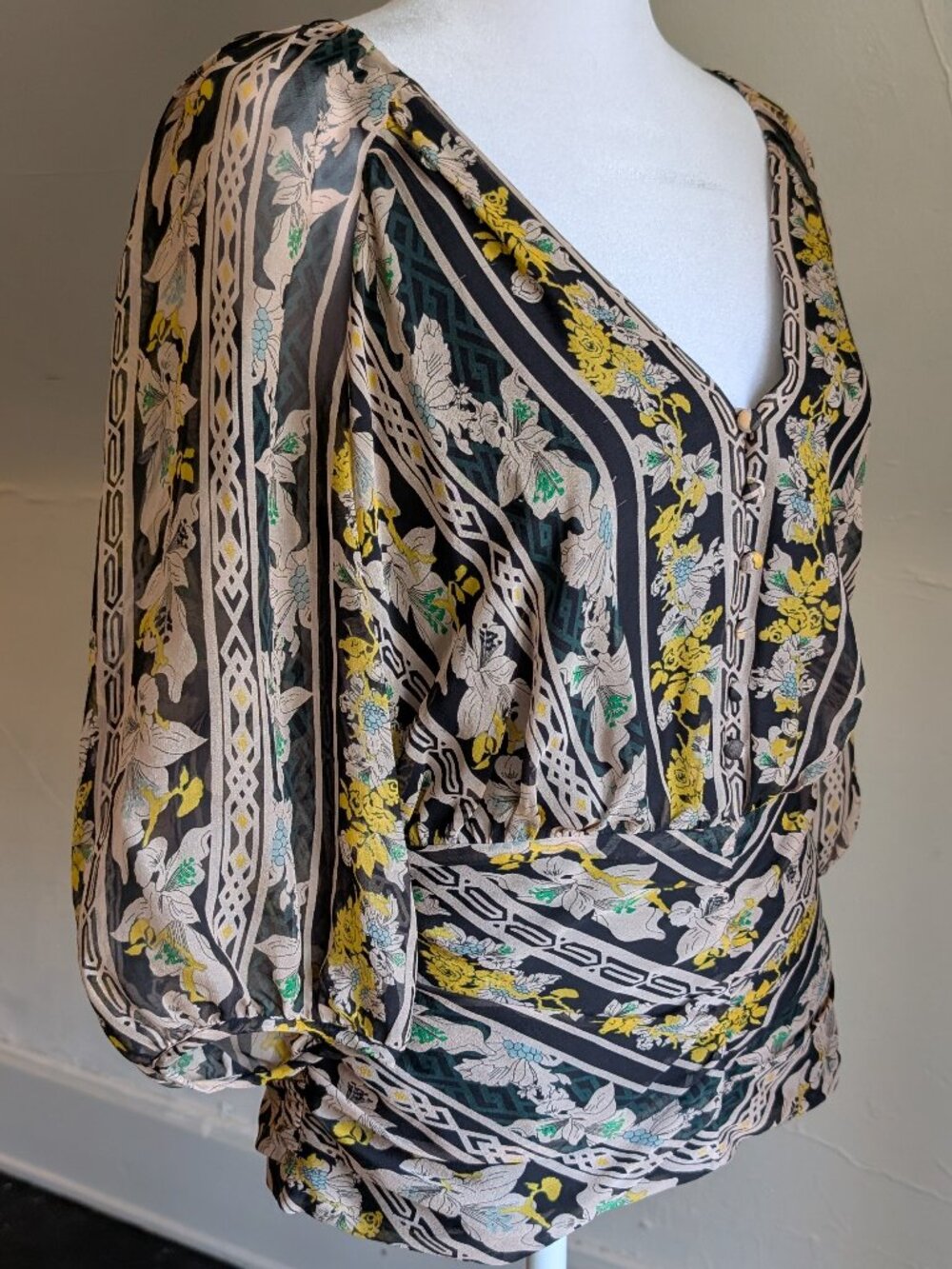 diane von furstenberg silk wexford top ASO serena van der woodsen gossip girl 4 - Picture 5 of 8